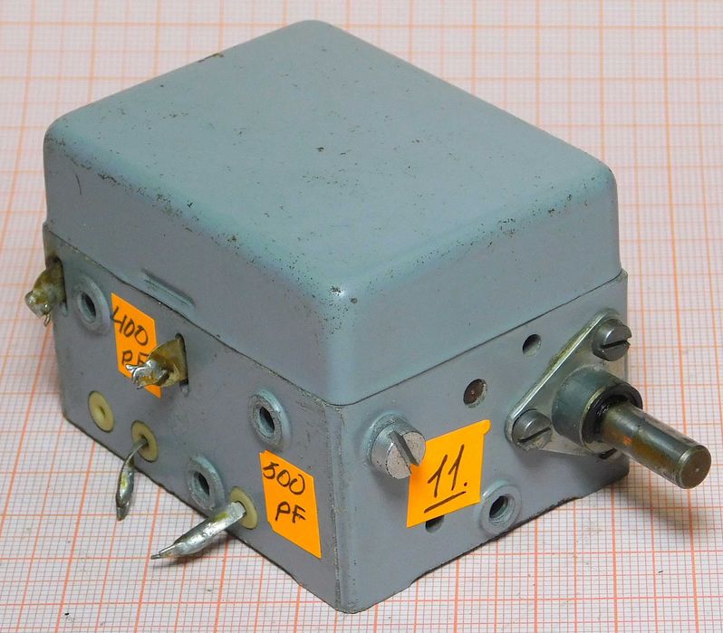 Kondensator powietrzny zmienny 400pF + 500pF [R2W3]11