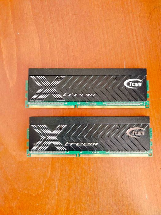 Топовая ОЗУ DDR3 4GB (2x2) Team Group Xtreem 2000MHz CL9 + Комплект Intel 1150 / 775