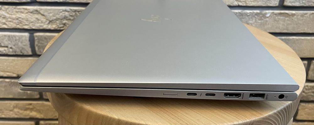 Ноутбук HP 850g7 i7-10610U SSD 512 ram 32