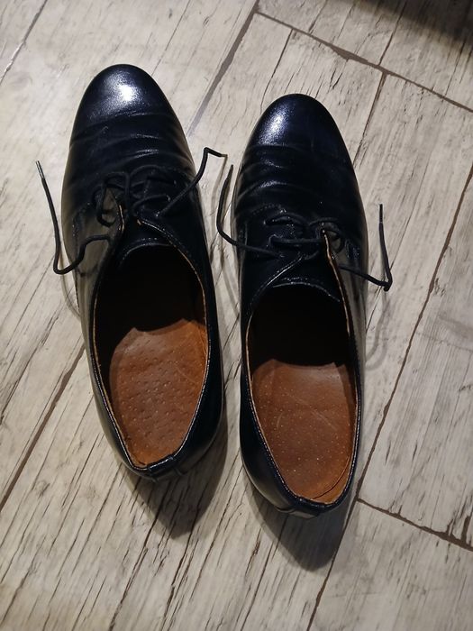 Buty eleganckie męskie 38