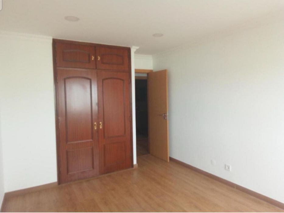 T3 NOVO para Arrendamento em Almada | 110 m² | Renda Negociável