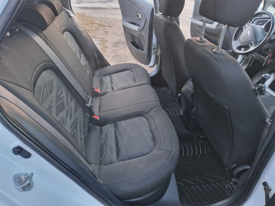 Kia Ceed Sprowadzony ! Zarejestrowany ! 5 Drwi ! Benzyna ! Hak ! 2013r