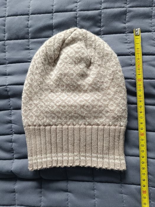 Czapka merino Devold 58 ciepły beż wzór wełna