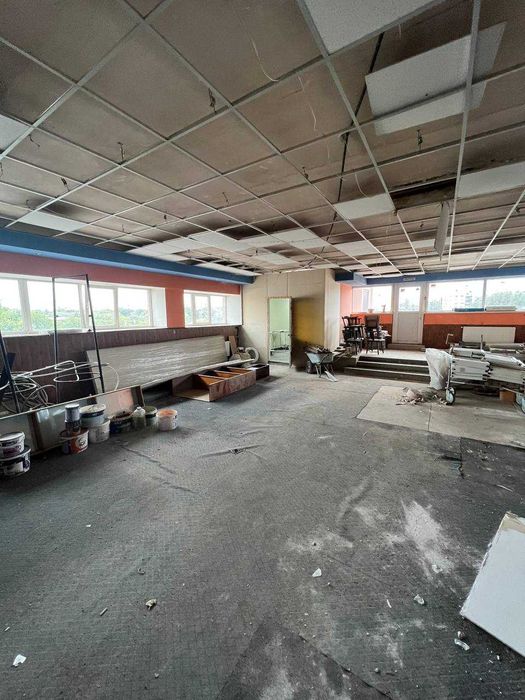 Самое дешёвое 300м2 помещение на Салтовке на 2-м этаже и свой вход!