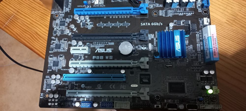 Placa ASUS + disco + processador i3 + memoria para Gamming ou trabalho