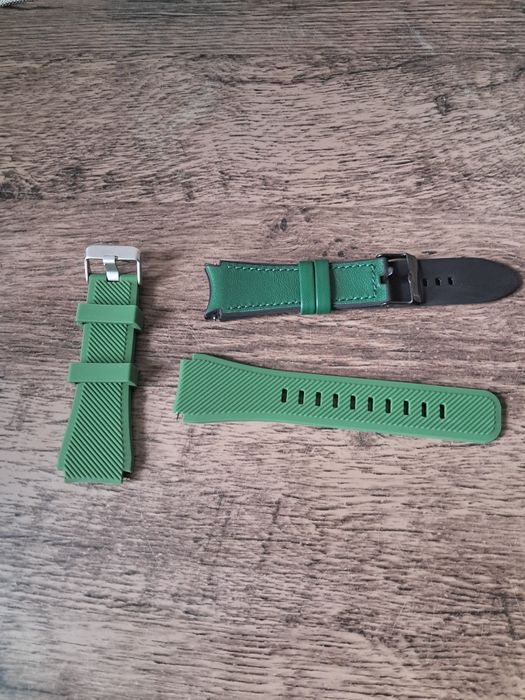 Ремінець на смарт годинник силіконовий та екошкіра зелений 22 mm