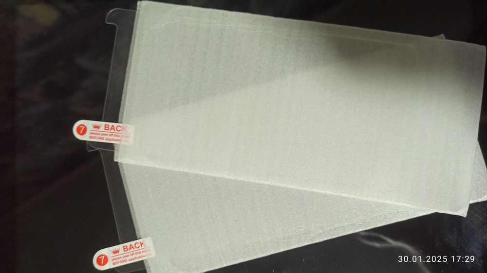 Продам захисне скло та  динамік ZTE Nubia M2