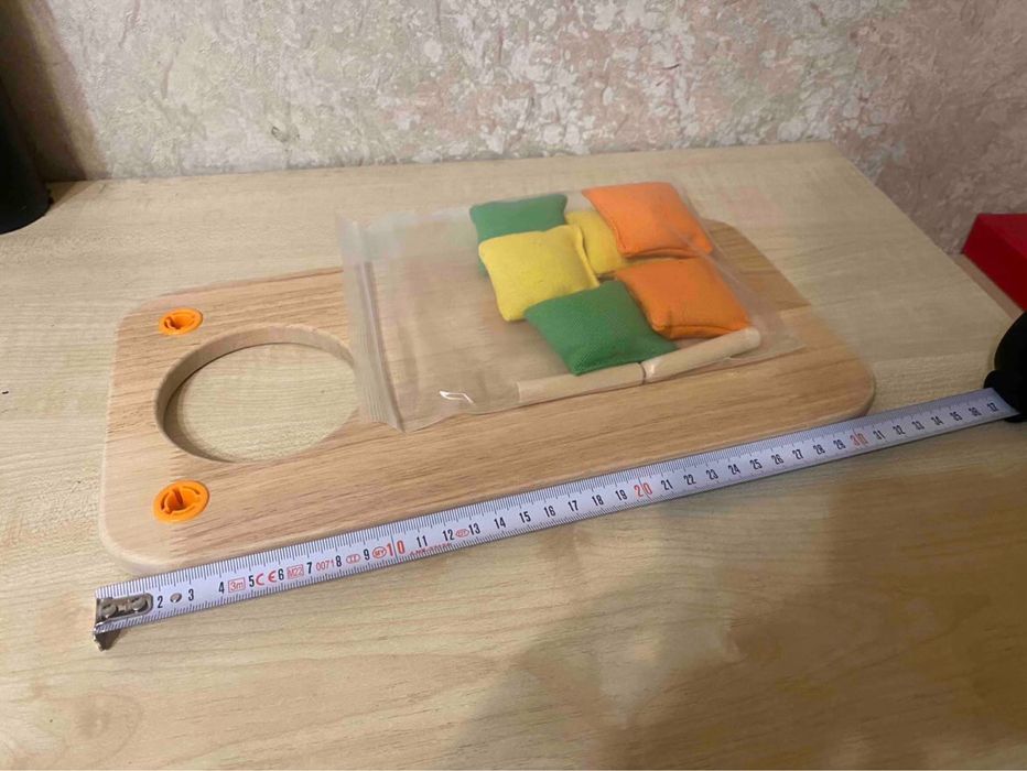 Кільцекид та метання мішечків гра на влучність