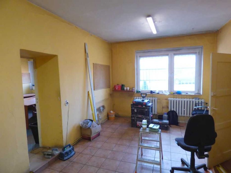 wynajmę pomieszczenia biurowo-magazynowe w Bytomiu Karb 80m2 własne CO