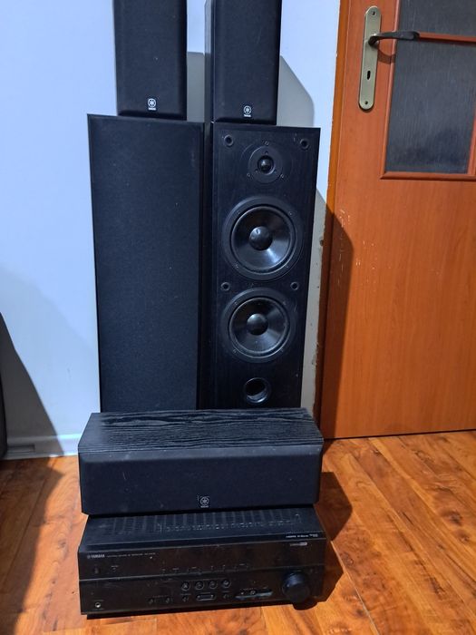 Kino domowe Yamaha RX-V373