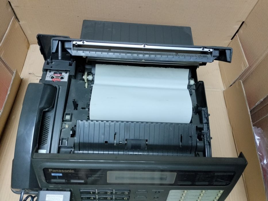 Телефон, автовідповідач, факс