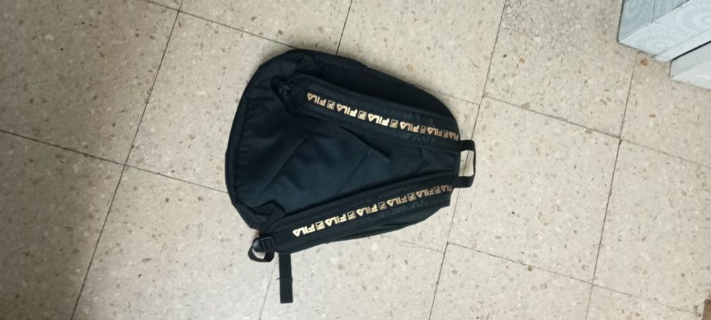 mochila de escola marca Fila