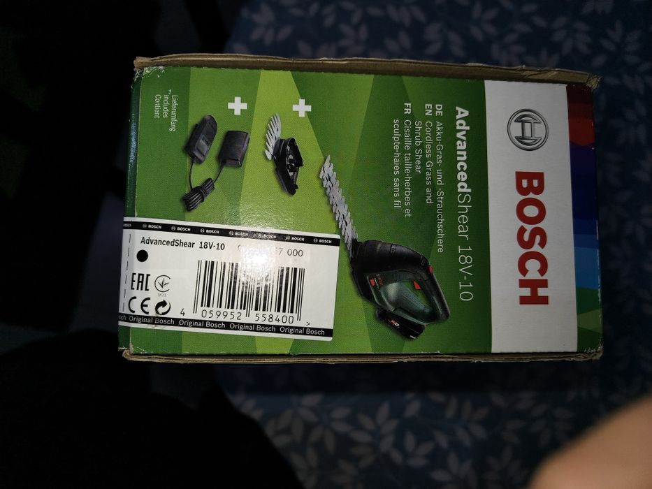 Corta sebes. Tesoura de relva sem fios