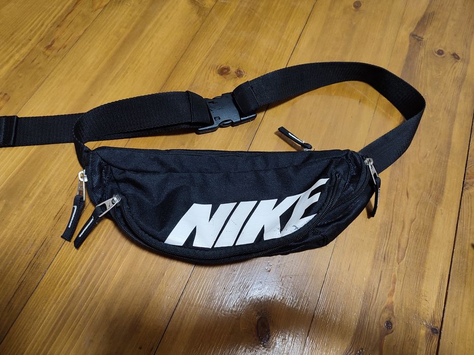 Барсетка бренду nike