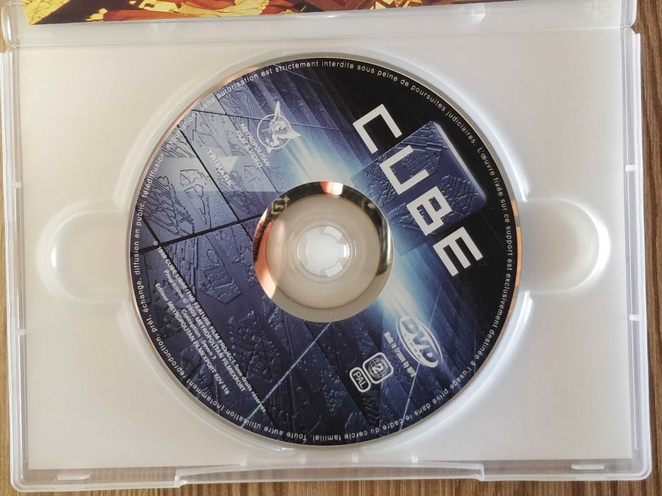 DVD Cube, vencedor do prémio Gerardmer 99