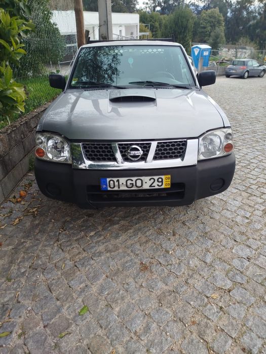 Nissan pik up