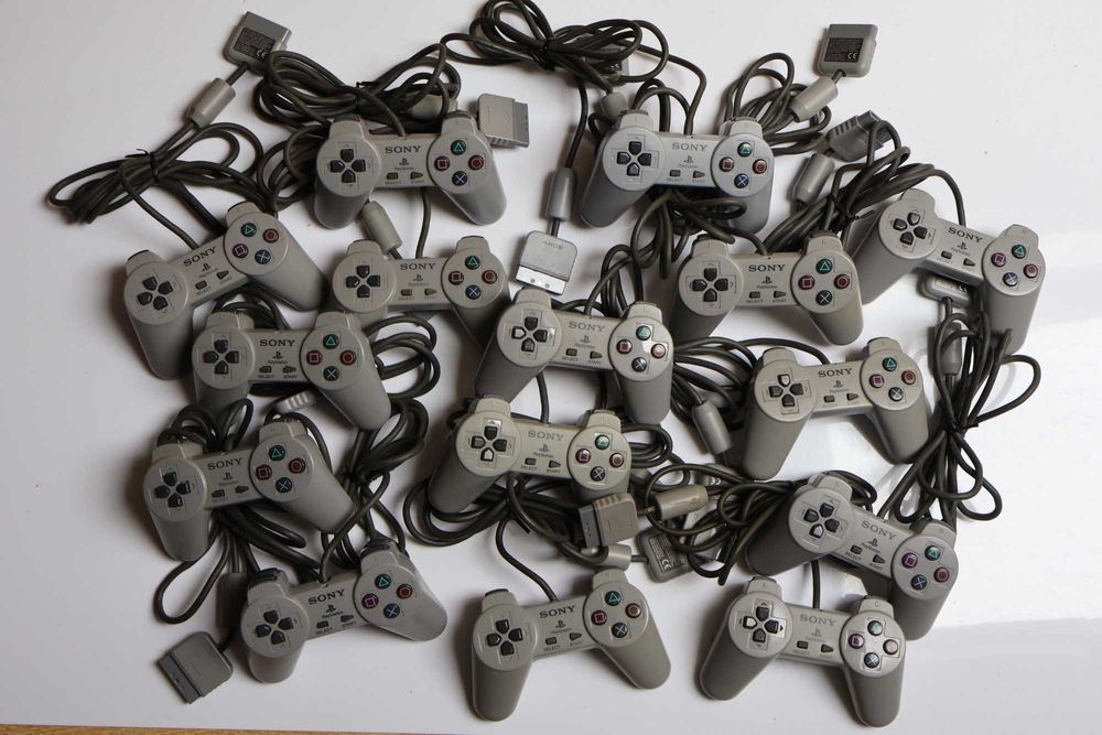 Oryginalne Pady/Kontrolery Sony PlayStation 1 (PS1/PSX) model SCPH-1080 typu "H" i "M"