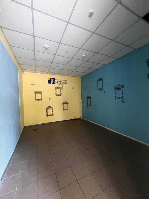 Продаж приміщення вільного призначення в районі Ж/Д вокзалу!