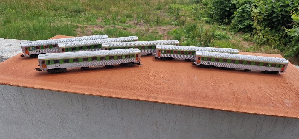 Comboios novos raros preços  pelo telefone