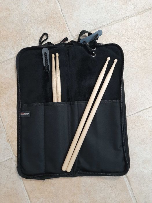 Bateria Eletrónica Alesis Nitro Mesh Kit + Banco + Saco com Baquetas
