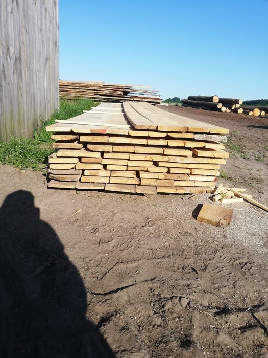 Deski szalunkowe(obiciowe) , więźba dachowa, stemple budowlane