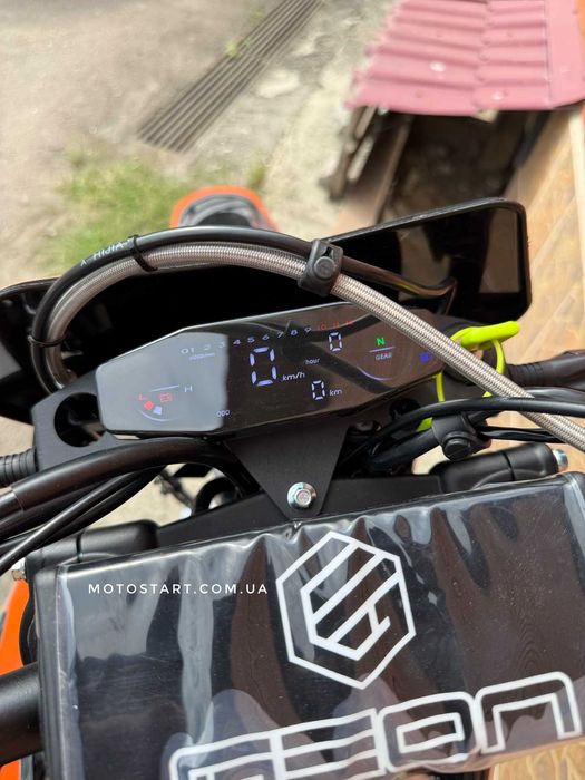 Мотоцикл Geon GNC 300 5 і 6-ступки - новинка 2025 року