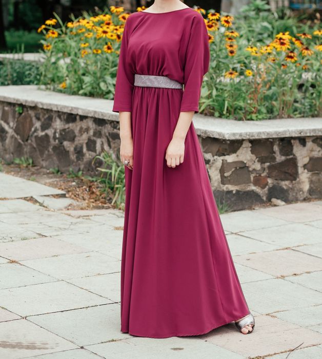 Продаю сукню в ідеальному стані