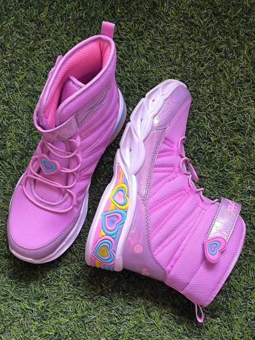Нові черевики Skechers Sweetheart Lights 32 розмір