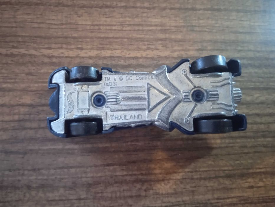 Hot Wheels DC Batmobile