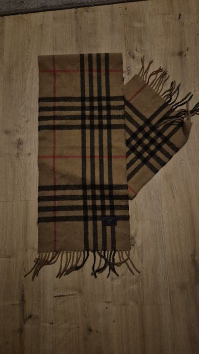 Szalik nowy  120 cm