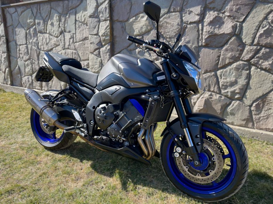 Мотоцикл Yamaha FZ8 Файзер