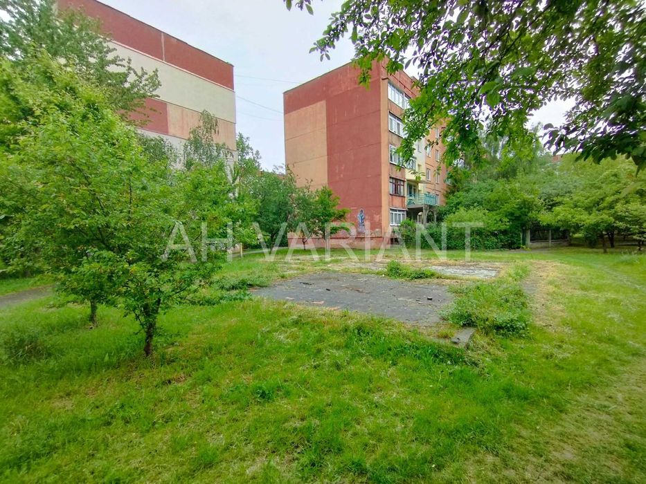 Продається з/д під комерцію, вул. Перемоги Код: 12421