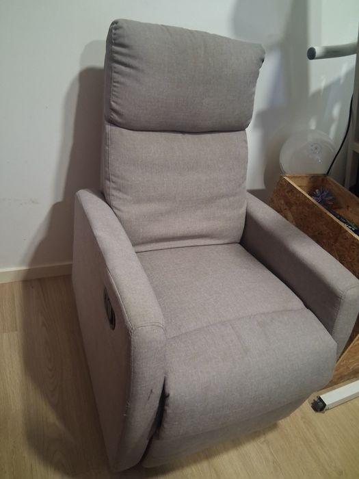 Vendo cadeirão reclinável