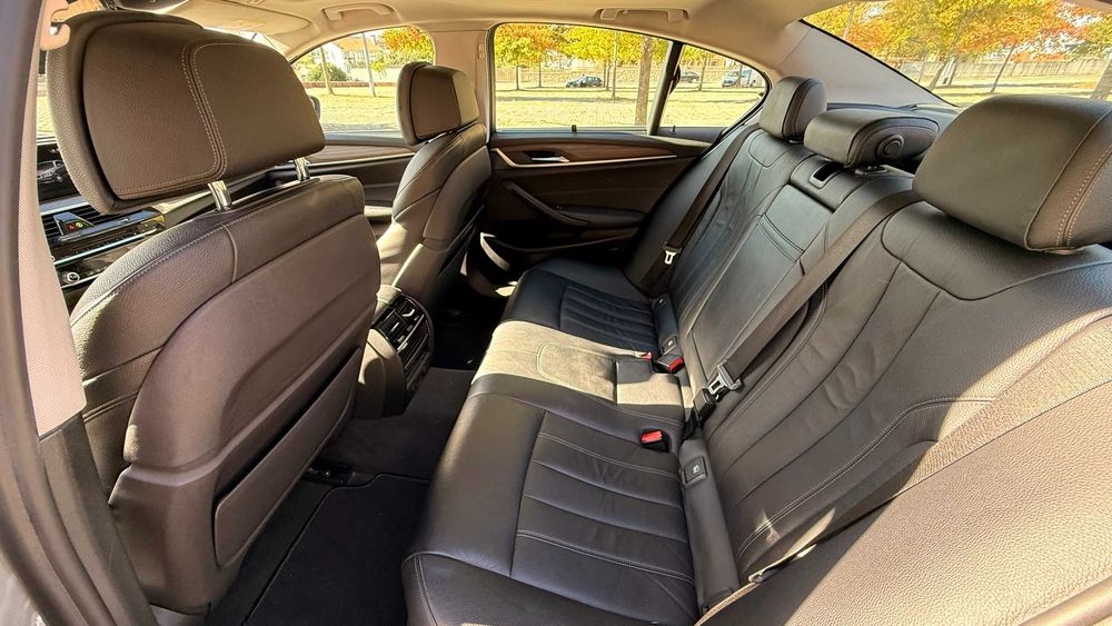 BMW 520d Line Luxury Auto FULL extras C/Teto Lindo