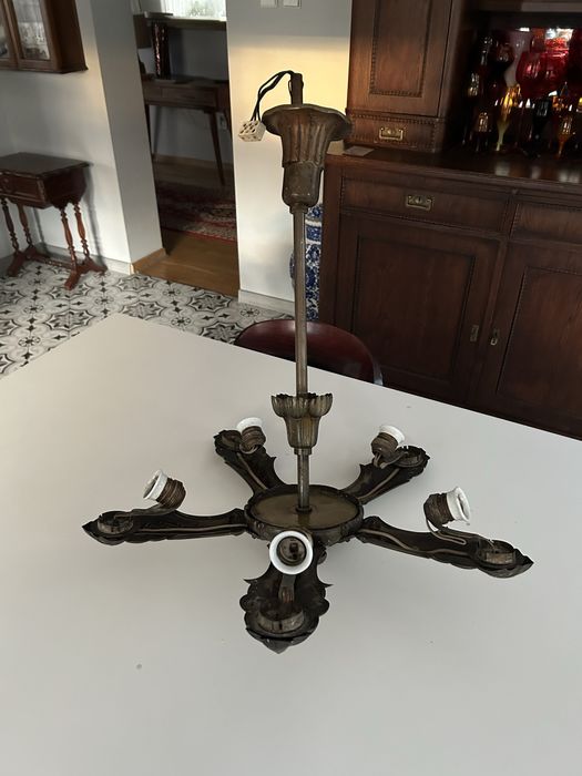 Piekny żyrandol Art Deco