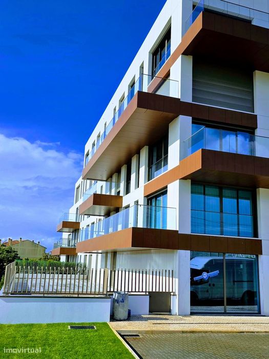 T2 Novo Com Garagem - Leiria