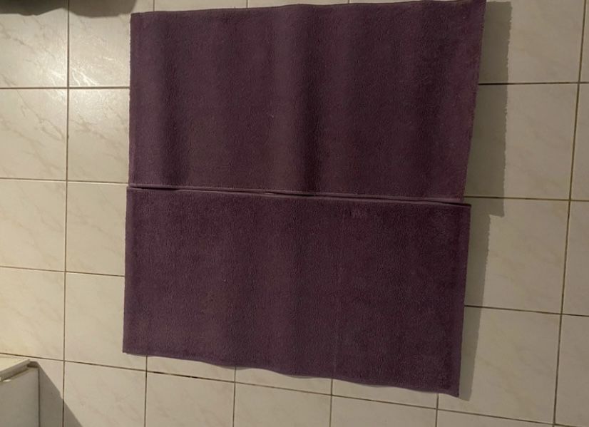 2 tapetes pequenos-  Roxo