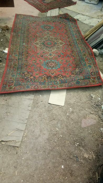 Большой ковёр 1.5 на 2.50 м. в спальню или зал