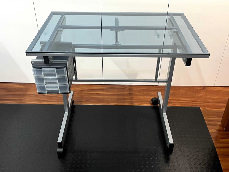Estirador - mesa de desenho