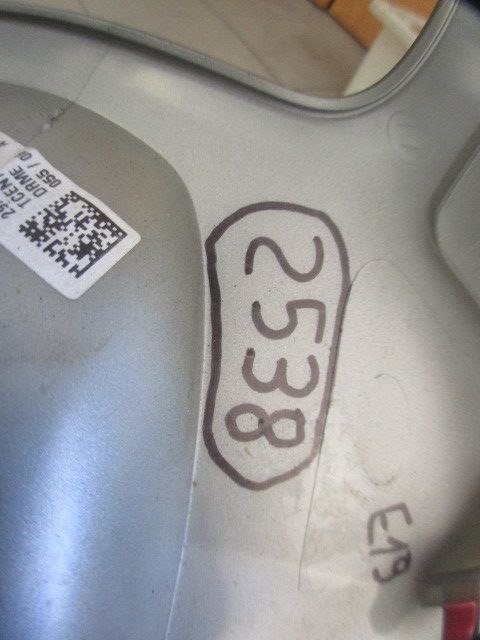 Moldura da consola central / rádio / aro PEUGEOT 108