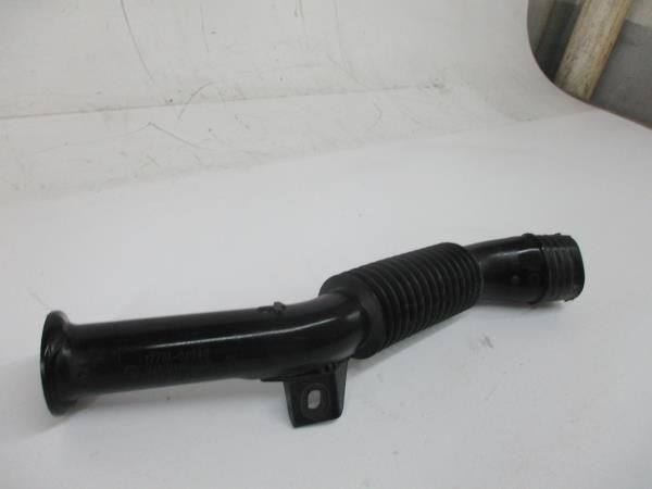 Tubo do ar TOYOTA Yaris (_P9_)