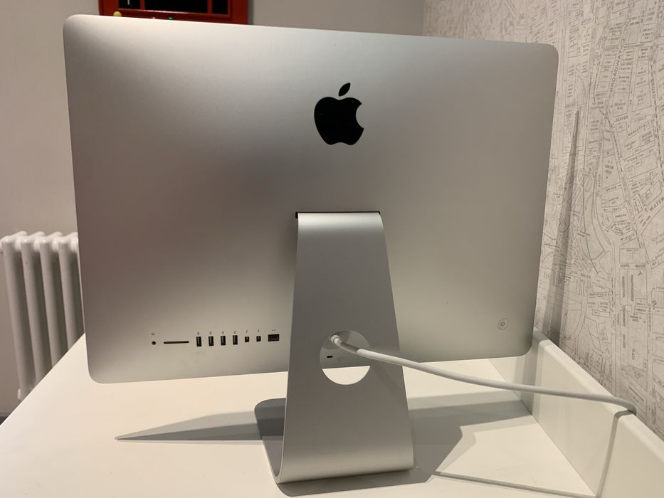 Продам iMac 21,5