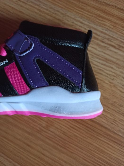 Nowe buty roz 33 wkładka 18,5 cm