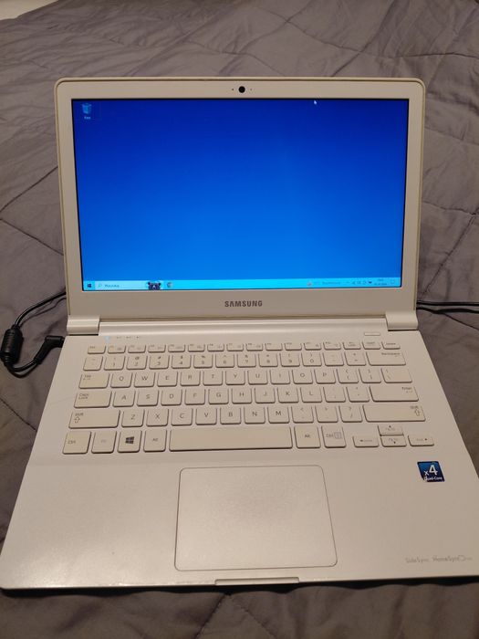 Notebook samsung 905S biały