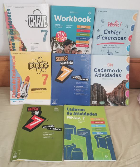 Vendo Livros Escolares 7°ano