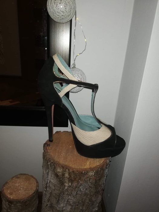 Szpilki Kurt Geiger