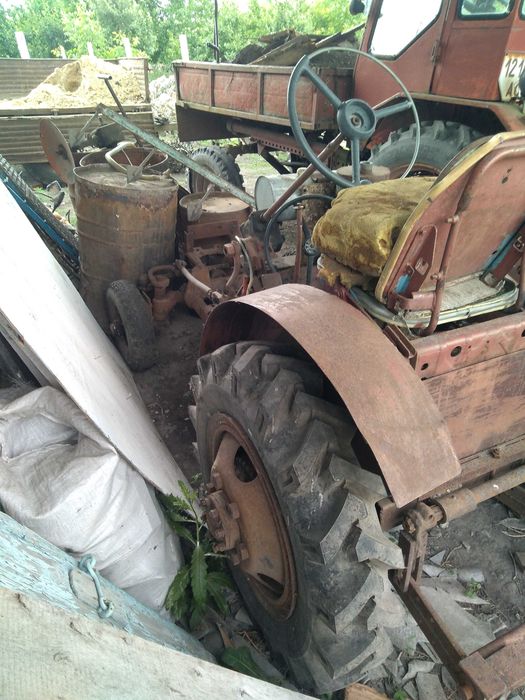 Трактор  т 16 та саморобний