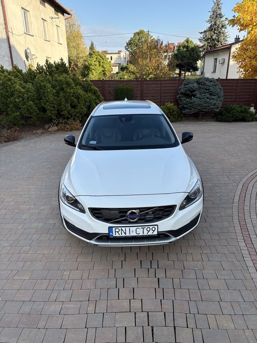 Volvo V60 Cross Country