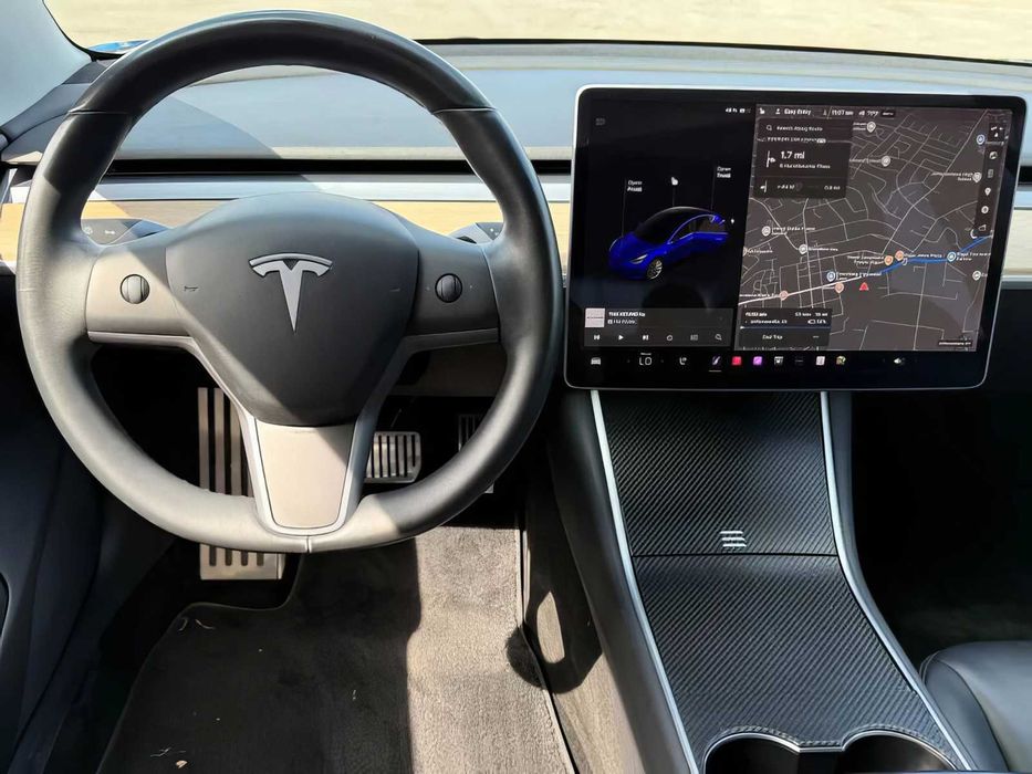 Tesla Model 3 Performance      2018