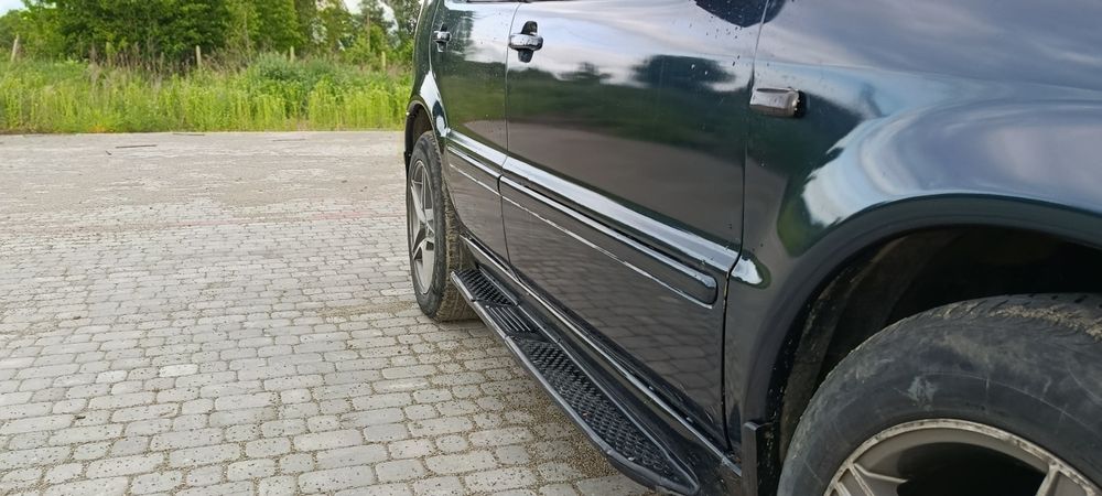 Продам Mercedes Benz ML163